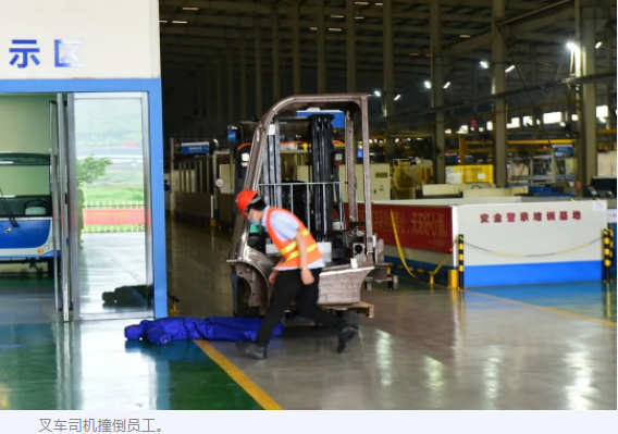 速看！這場(chǎng)叉車(chē)應(yīng)急救援演練活動(dòng)現(xiàn)場(chǎng)曝光！